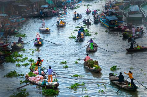 Chợ nổi Ngã Năm – nét đặc sắc vùng sông nước Sóc Trăng - Tổng cục Du lịch