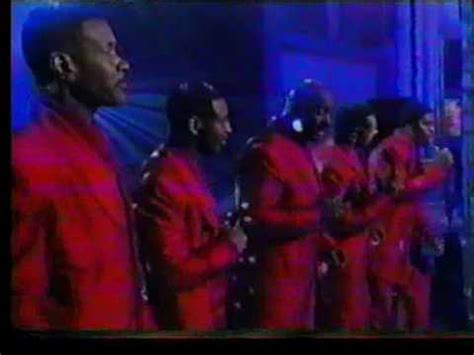 WATCH: The Temptations Perform "Silent Night" - Super Throwback Party