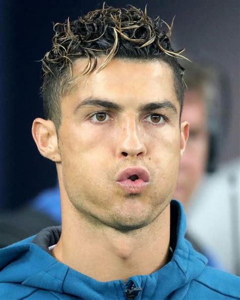 Top Best Cristiano Ronaldo Haircut | Ronaldo, Erkek saç stilleri ...