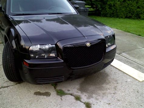 Chrysler 300m grilles