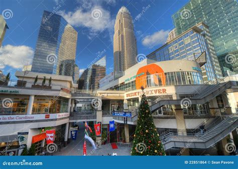 Epicentre Charlotte editorial stock image. Image of downtown - 22851864