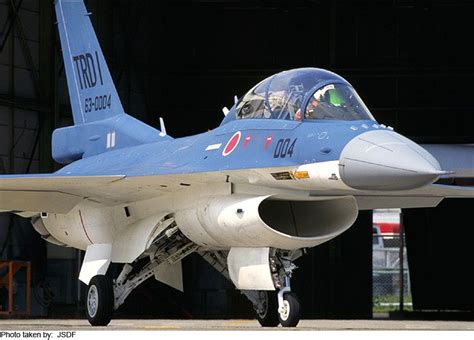 Mitsubishi F-2 - CombatAircraft.com