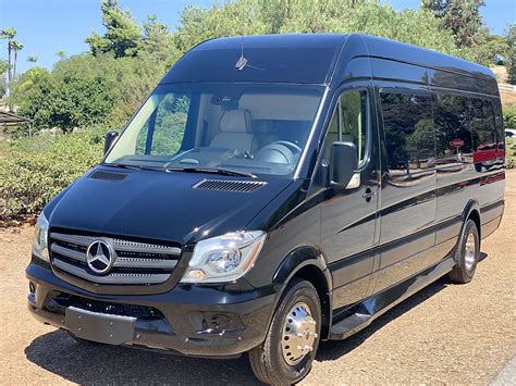 Photos | 2019 LUXURY MERCEDES-BENZ SPRINTER ULTIMATE LIMO VAN | Outdoorsy