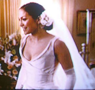 Jennifer Lopez... (Monster in law) | Monster in law, Wedding dress ...