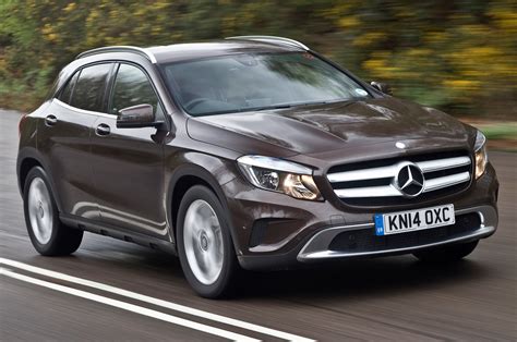 Mercedes-Benz GLA Review (2020) | Autocar