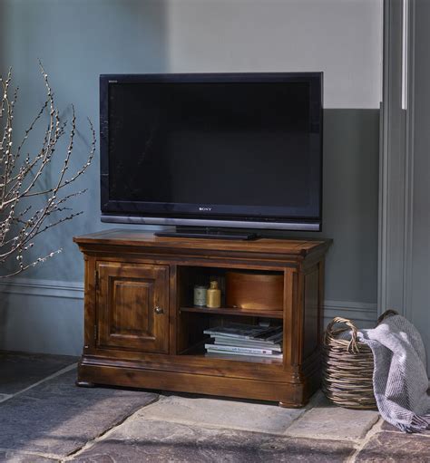 The Cranbrook small TV cabinet is a great addition to your living room ...