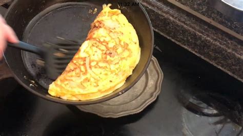 how to make a PERFECT omelette in a cast iron pan - YouTube