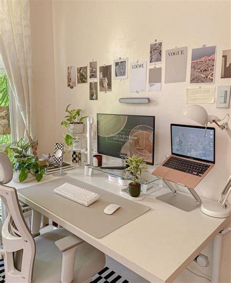 20+ Aesthetic Desk Setup Ideas - Home Office Decor Ideas | Office room ...