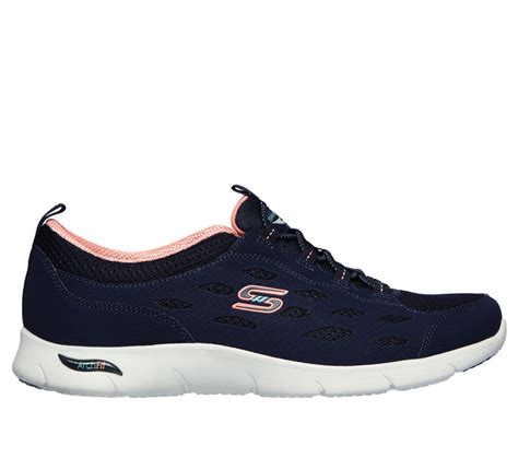 Skechers Arch Fit Refine | SKECHERS UK