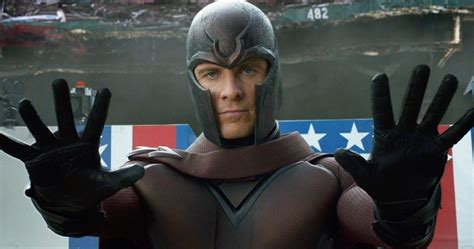 X-Men: Days of Future Past: Magneto's Helmet and Wardrobe Featurettes