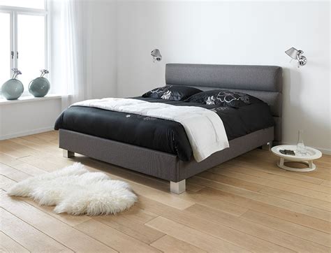 TEMPUR Bed Frames | TEMPUR®