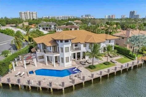 What’s inside Lionel Messi new $10.75 million waterfront mansion in ...