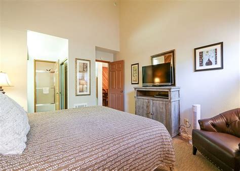 Aspen Creek #306 | Mammoth Vacation Rentals | Mammoth Sierra Reservations