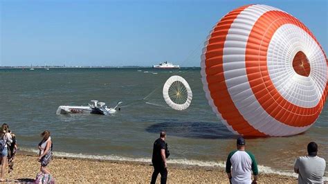 Cirrus SR22 successfully deployed its parachute in the UK today : r ...