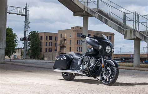 2018 Indian Chieftain Dark Horse Review | TotalMotorcycle