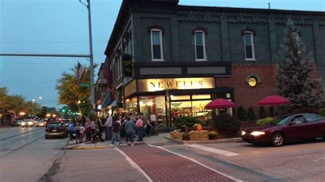 Downtown Goshen , Indiana 1st Friday - YouTube