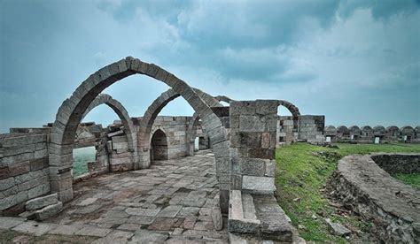 Historical Forts, Palaces and Monuments of Gujarat