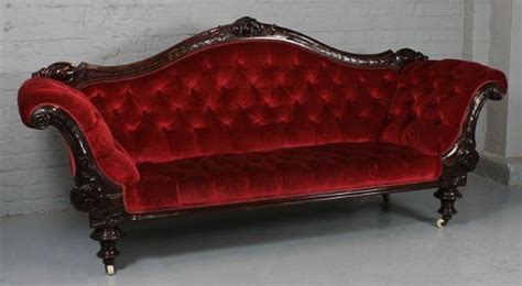 24 Red Velvet Chaise Lounge Sofa Designs In Victorian Style | Velvet ...