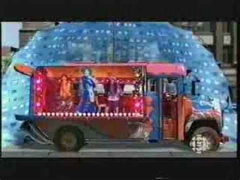 Get On The Bus - The Doodlebops - YouTube