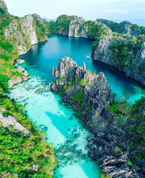 Twin lagoon, El Nido, Palawan. 7100/7107 : r/Philippines