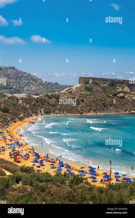 Riviera bay malta hi-res stock photography and images - Alamy