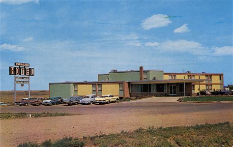 Park Lane Motor Hotel, Medicine Hat, Alberta | Medicine hat, Park lane ...