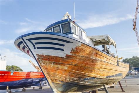 Plan your boat restoration project with these 6 tips – Minnesota Marine ...