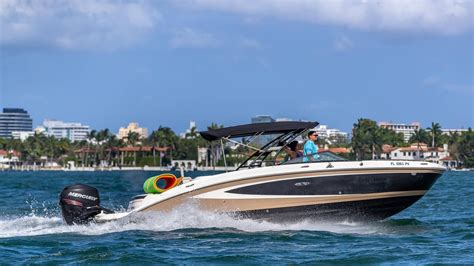 Miami Boat Rentals - Explore The Trendiest Ways To Enjoy The Water!