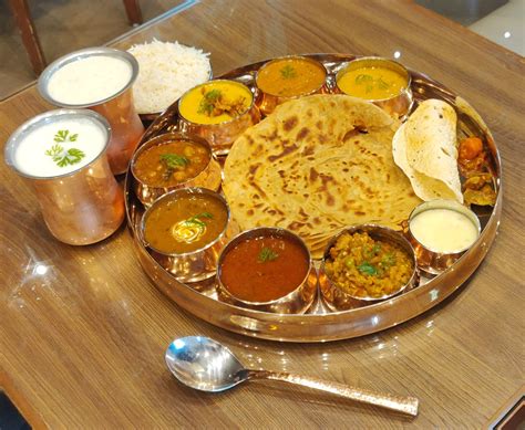 Amritsar Express: Authentic Punjabi Cuisine In Malad West | LBB