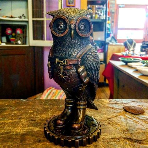 Steampunk Owl Statue | Steampunk diy, Steampunk owls, Tv props