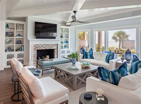 5 Designers on the Hottest 2021 Trends for Coastal Homes - Ocean Home ...