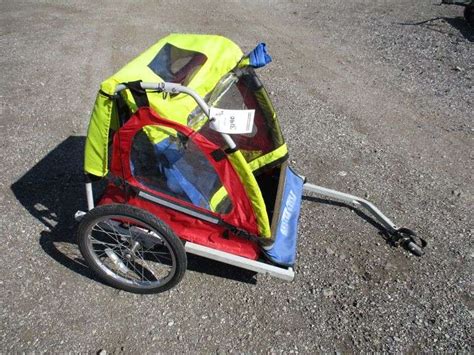 Pull behind bike trailer, used, works good - Albrecht Auction Service