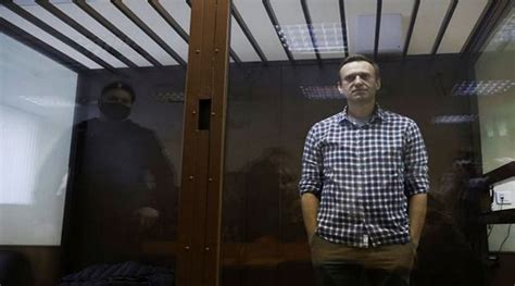 Alexei Navalny describes harsh conditions in Russian penal colony ...