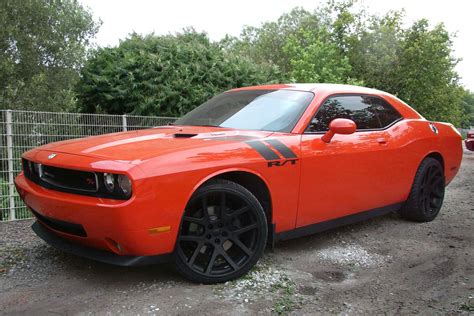 Dodge Challenger Image: Dodge Challenger Black Rims