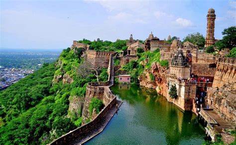 Chittorgarh Fort History | Childhood of Maharana Pratap | Travel Escort ...