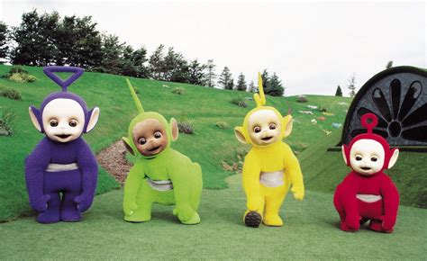 Casa na Rússia parece cenário de Teletubbies | Parecidas, Cena, Fotos