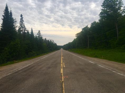 Highway 60 through Algonquin Park, Ontario : r/TrueNorthPictures