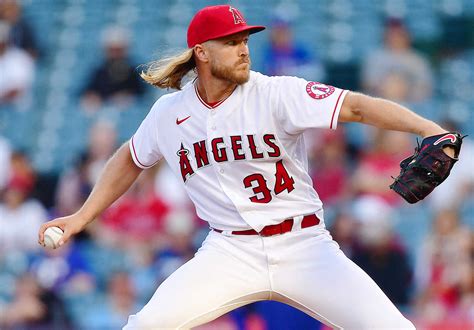 Noah Syndergaard pitches eight-inning gem in Angels' win