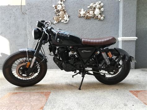 Cafe Racer Rusi Classic 250 | Reviewmotors.co