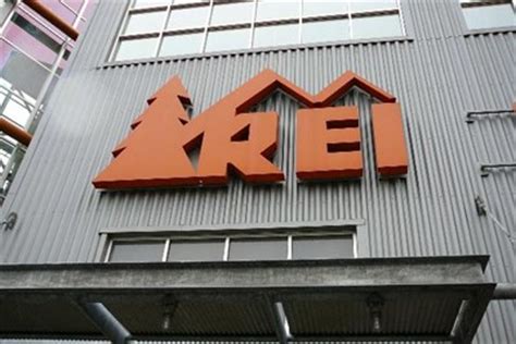 REI Flagship Store - Seattle, Washington - Outdoor Recreation Stores on ...