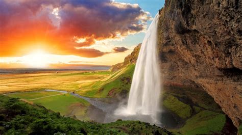 Seljalandsfoss: A Perfect Day Trip | Bookmundi