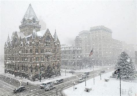 Snow-covered Syracuse waits for end to four-day (and counting) storm ...