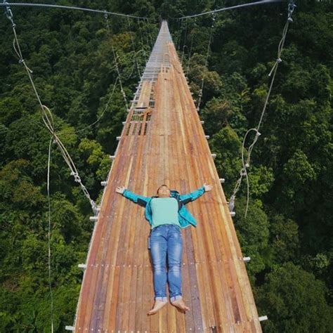 Situ Gunung Suspension Bridge