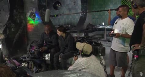 Behind The Scenes of The Hunger Games Mockingjay Part 2