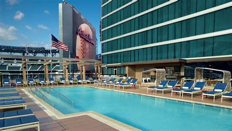 Luxury Hotel with a Pool in Atlanta | Omni Hotel at The Battery