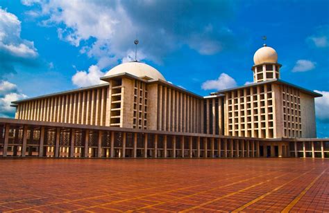 146 Background Masjid Istiqlal Images & Pictures - MyWeb