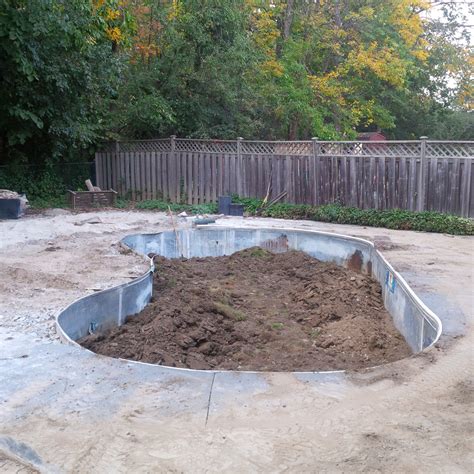 Fill Pool With Dirt : Get Rid Of A Unwanted Swimming Pool Stuff Co Nz ...