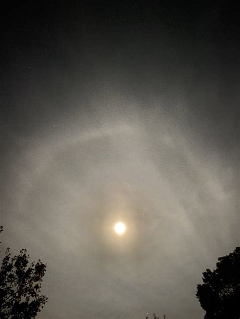 Lunar Halo on Thursday Morning - Lunar Observing and Imaging - Cloudy ...