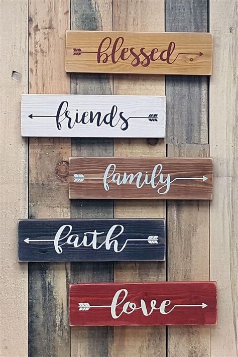 26 Rustic Wood Sign Ideas with Inspirational Quotes That Will Melt Your ...