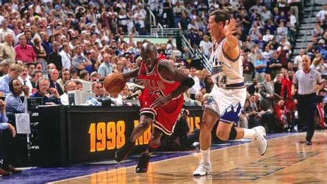 Michael Jordan's 1998 NBA Finals sneakers are expected to smash auction ...